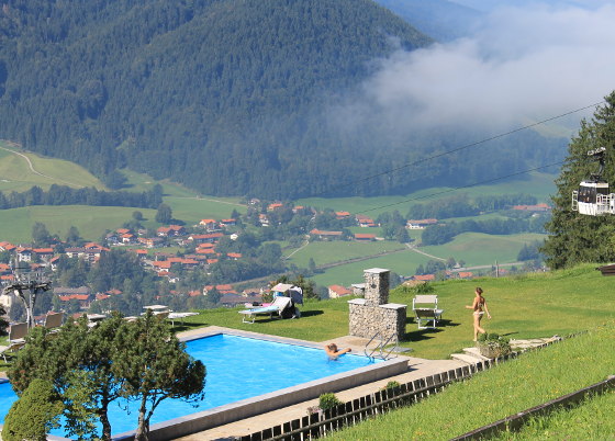 Schwimmbad auf der Schliersberg-Alm